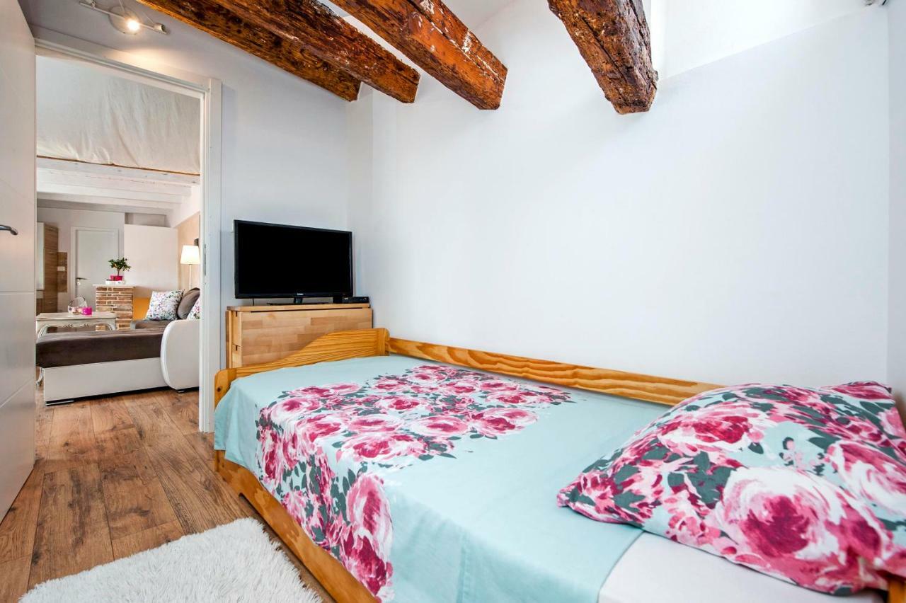 Apartment Casa Alek Rovinj Luaran gambar